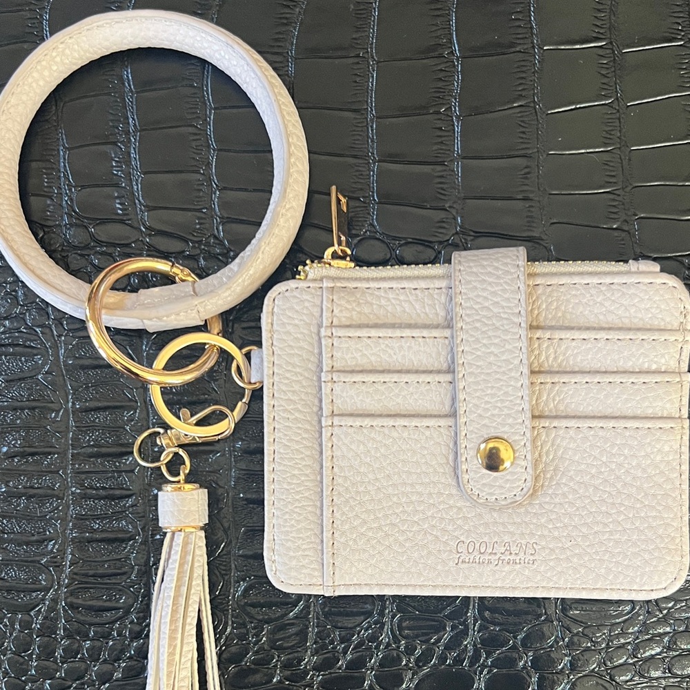 Coolans Beige bracelet Card Holder